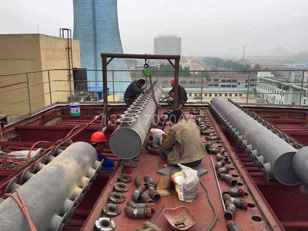 脈沖布袋除塵器內部結構特點 脈沖布袋除塵器內部結構特點