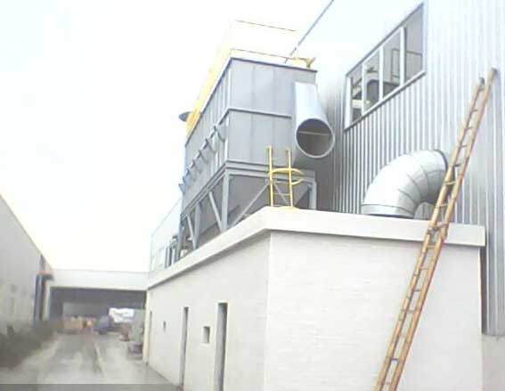 天津鋁塑門窗廠木工機械布袋除塵器已投入使用 天津鋁塑門窗廠木工機械布袋除塵器已投入使用