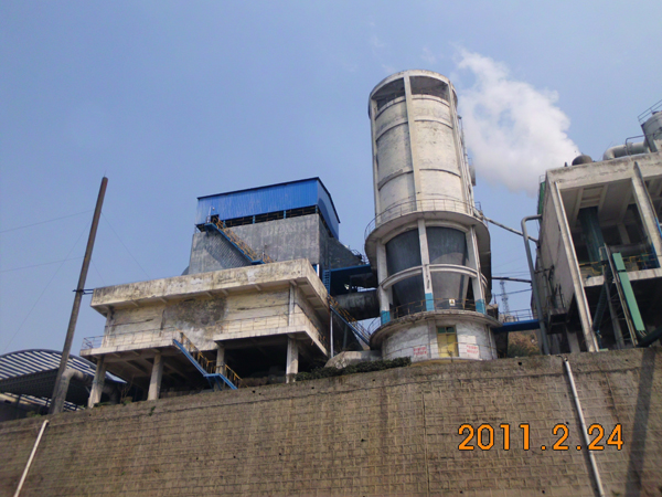 化肥廠布袋除塵器調(diào)試運(yùn)轉(zhuǎn)正常 粉塵排放20mg達(dá)標(biāo) 化肥廠布袋除塵器調(diào)試運(yùn)轉(zhuǎn)正常 粉塵排放20mg達(dá)標(biāo)